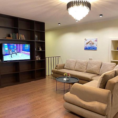 Zaav Apartment 第比利斯 外观 照片